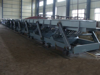 電機(jī)振動水平輸送機(jī)